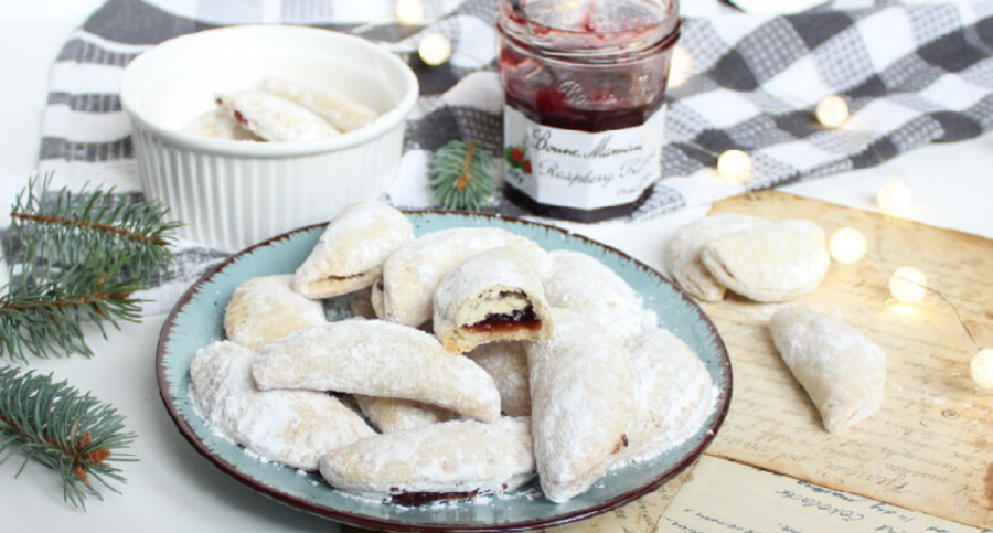 BAKIN RECEPT KOJI VRAĆA U DJETINSTVO: Školjkice s pekmezom!