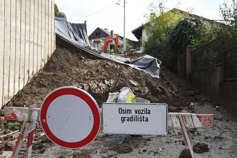 NOVI PROBLEMI ZA ZAGREB! Dok se vlast svađa OTVORILO SE KLIZIŠTE , stanari zgrade EVAKUISANI