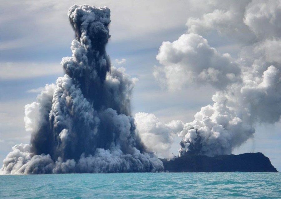 NA TONGI ZAGAĐENA VODA snaga erupcije procijenjena na pet do 10 megatona TNT-a