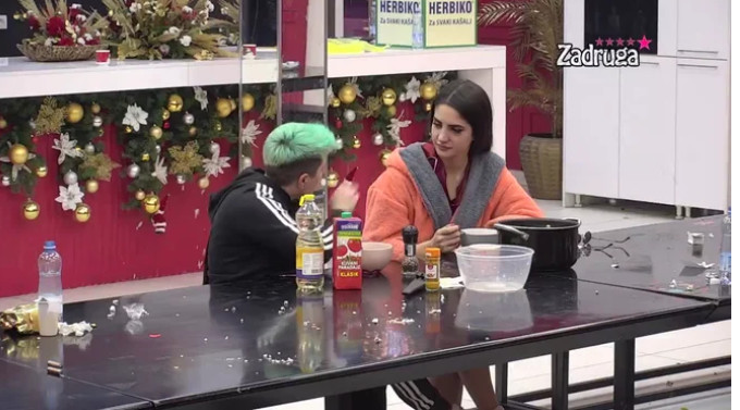 MATORA OTVORILA DUŠU ANĐELI O MC ALEKS! "Raspadam se... ne mogu da je provalim"