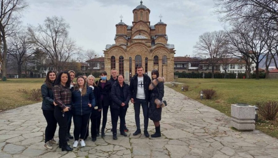 PODRŠKA VUČIĆU IZ GRAČANICE: Zahvaljujući predsjedniku mi OSTAJEMO, OPSTAJEMO i imamo TOPLI DOM ovdje!