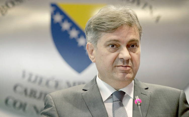 "NOVI OBLIK NEGIRANJA GENOCIDA" Zvizdić NE ŽELI usvajanje zakona koji su predložili poslanici iz RS