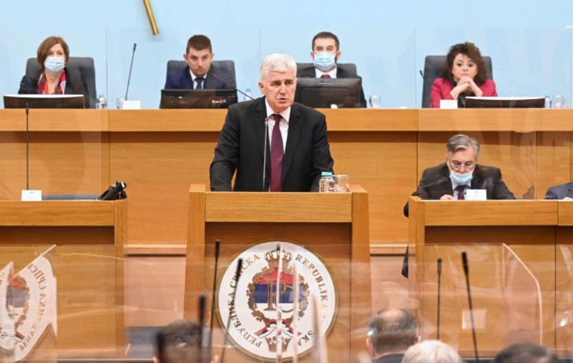 NIJE SPORNO SVE što je u skladu sa Ustavom BiH, pa tako i USVAJANJE zakona o VSTS Republike Srpske
