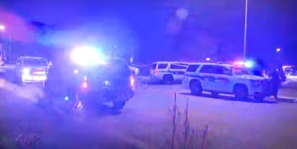 U PUCNJAVI RANJENO PET POLICAJACA I JEDNA ŽENA! Pokušavali spasiti bebu pa zadobili TEŠKE POVREDE (VIDEO)