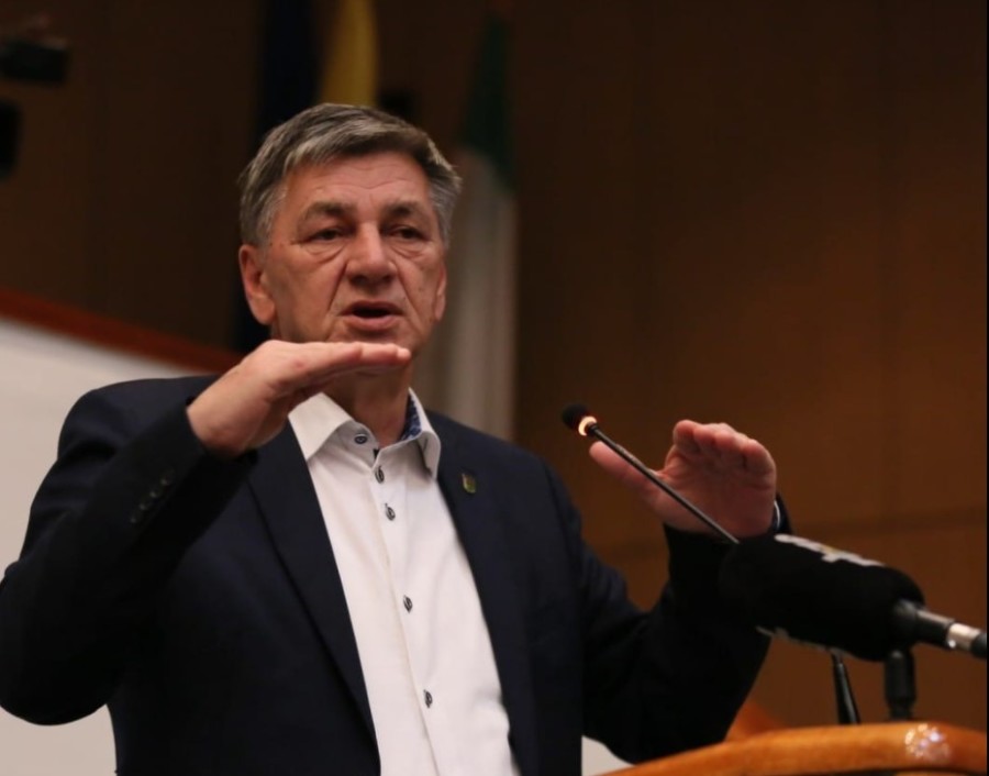 Alternativa POLITICI SDA koja tjera građane iz BiH: FUAD KASUMOVIĆ osniva svoju stranku!