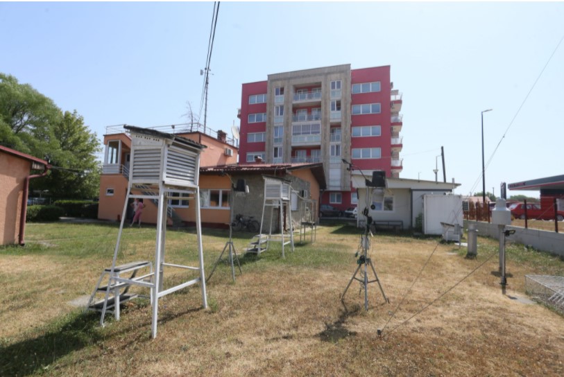 ŠEST POZICIJA ZA UHLJEBE Republički hidrometeorološki zavod ZAPOŠLJAVA rodbinu funkcionera?