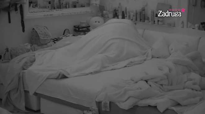 SVE PRŠTALO OD EMOCIJA! "Jorgan planina" Dalile i Cara u do sada NEVIĐENOM izdanju (VIDEO)