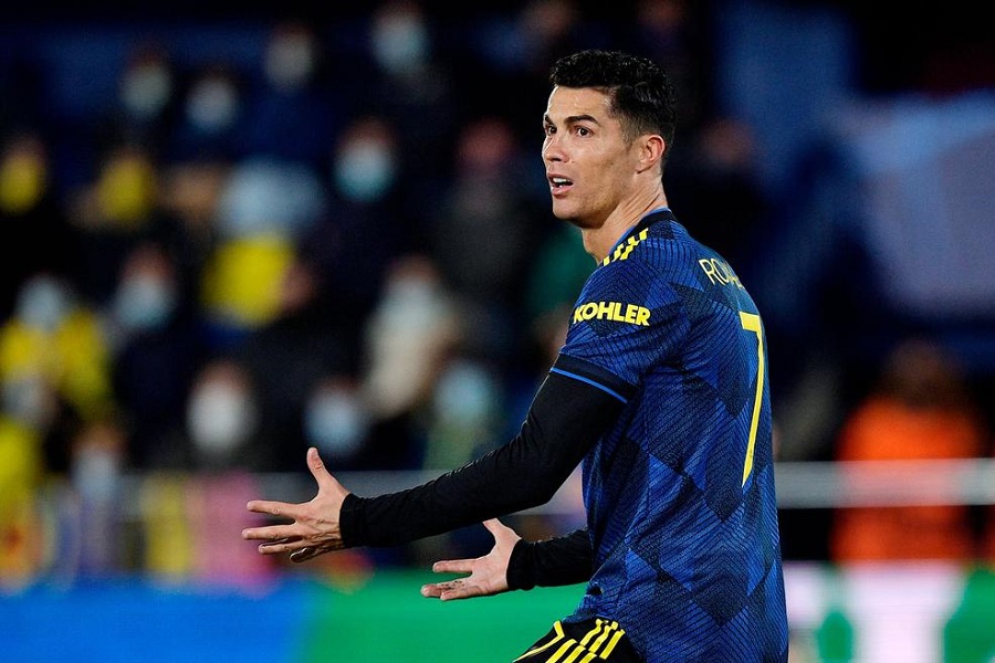 BIJESAN IZBIO TELEFON NAVIJAČU IZ RUKE: Ronaldo se grdno pokajao, pa dao ponudu koja se ne odbija (VIDEO)
