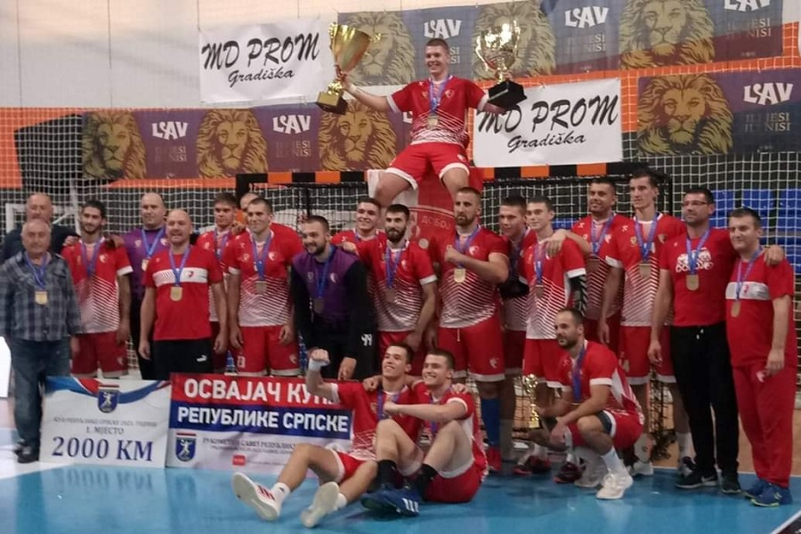 SLOGA se OZBILJNO POJAČAVA pred nastavak sezone!