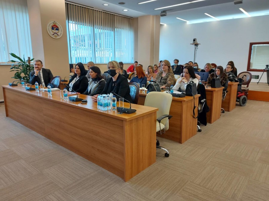 MINISTARSTVO PROSVJETE I KULTURE: Nove tehnologije za podršku inkluzivnom obrazovanju
