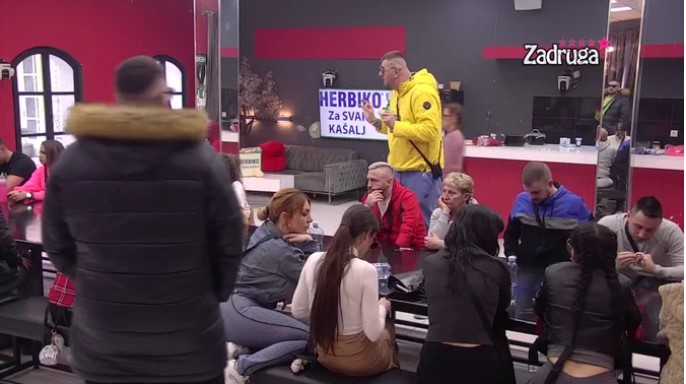 TRESE SE ZADRUGA Janjuš ušao u SUKOB sa Dalilom, pa osuo PALJBU po njoj iz sve snage!