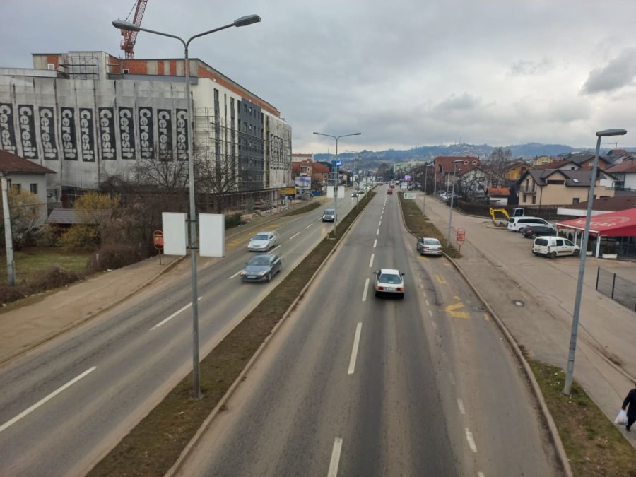 VAŽNO UPOZORENJE vozačima, oprez zbog SNAŽNIH udara vjerta i učestalih ODRONA