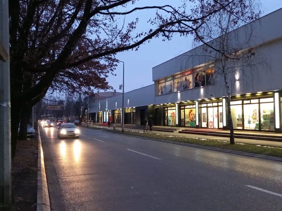 STANJE NA PUTEVIMA Obustava saobraćaja na pojedinim dionicama