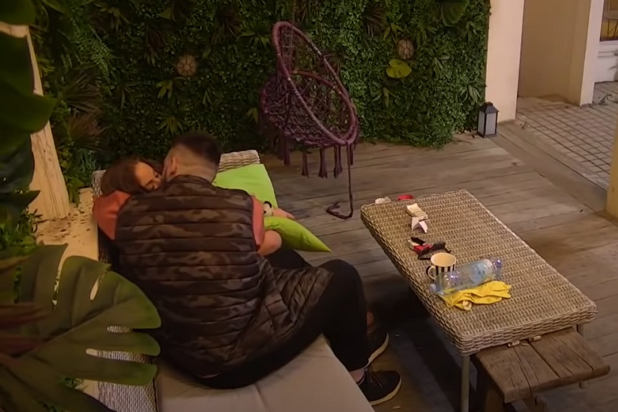 Nevena IPAK NIJE IZDRŽALA, Zoline riječi dovele do ZAGRLJAJA! (VIDEO)