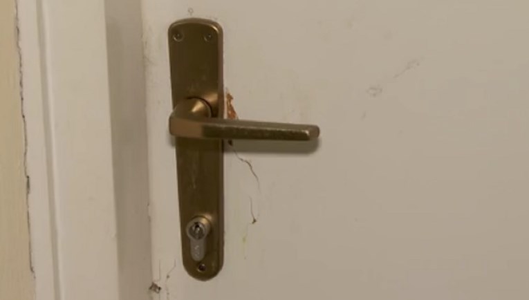PLJAČKAŠI IMAJU "TRIK" pomoću kojeg biraju stanove! Evo na koji način OTKRIJU da je PRAZAN!