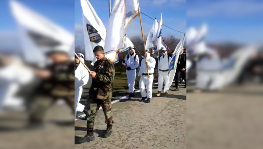 PONOVO RATNI PRIZORI IZ BUŽIMA lede krv u žilama! DJECA KLIČU „ALAHU EKBER“: Vijori se zastava Armije BiH (VIDEO)