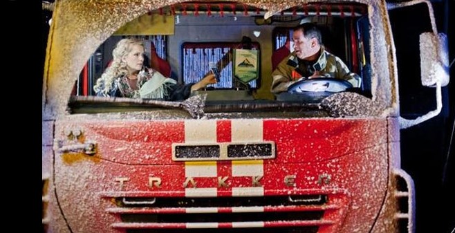 PRIKAZAN RUSKI FILM "JOLKI 2" u Bratuncu: Prepuna sala u bioskopu!