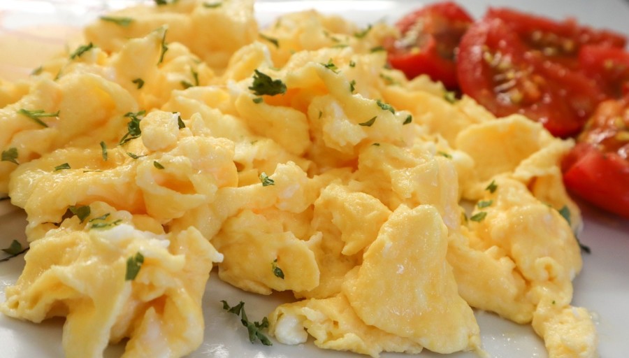 BOMBA OD DORUČKA: Specijalni omlet za najbolji početak dana