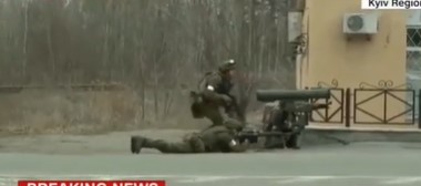 200 ruskih specijalaca drži aerodrom kod Kijeva i odbija strašne napade (VIDEO)