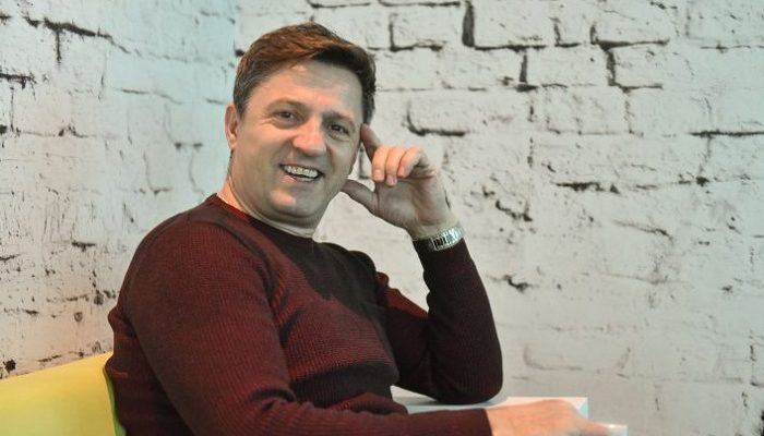 HIT SCENA NA PROSLAVI! Pjevač nije VJEROVAO šta vidi: "Gošća stavila 50 evra na harmoniku, a UZELA 100 maraka"