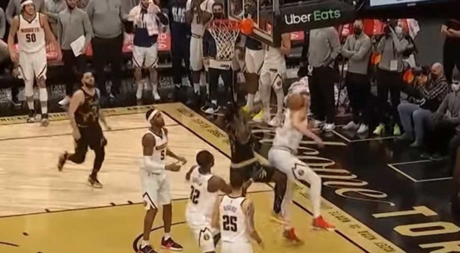 SJAJAN POTEZ! Jokić u posljednjoj sekundi OSIGURAO TRIJUMF Denveru (VIDEO)
