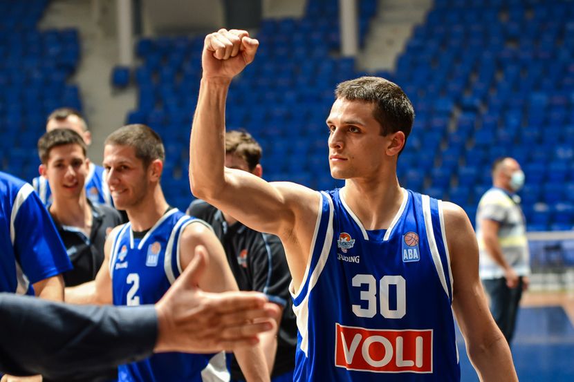 BUDUĆNOST PRIREDILA SENZACIJU u Bolonji: Popović odigrao MEČ KARIJERE, Kobs sve riješio u POSLJEDNJI ČAS