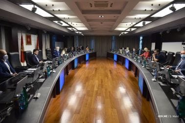 Crna Gora dobija manjinsku vladu!