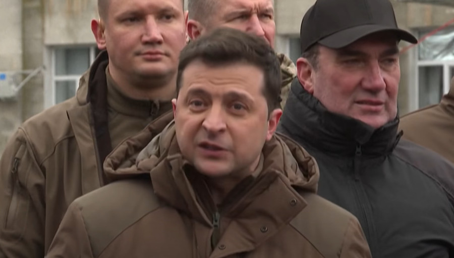 VOLODIMIR ZELENSKI NAPUSTIO UKRAJINU? Poslanici ne mogu doći do njega, tvrde da je u Poljskoj