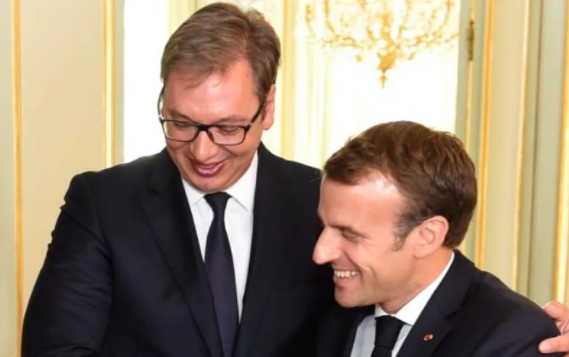 ALEKSANDAR VUČIĆ razgovarao sa Makronom: "Srbija nije u LAKOJ POZICIJI, hvala Francuskoj na FER ODNOSU"
