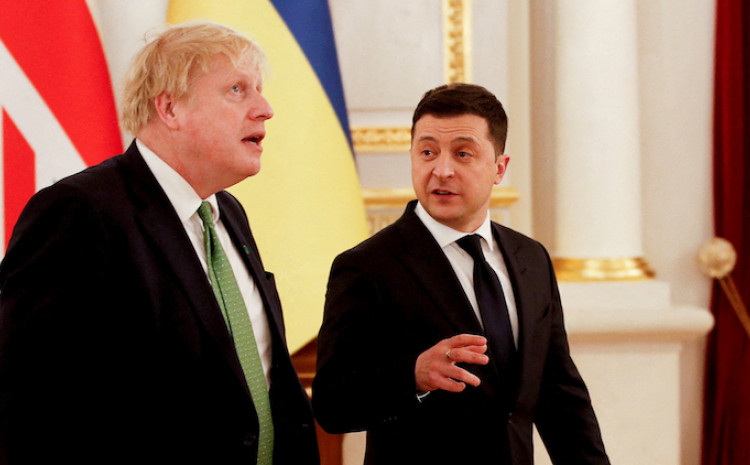 ZELENSKI I DŽONSON RAZGOVARALI: Dogovoreni zajednički koraci u borbi protiv Rusije