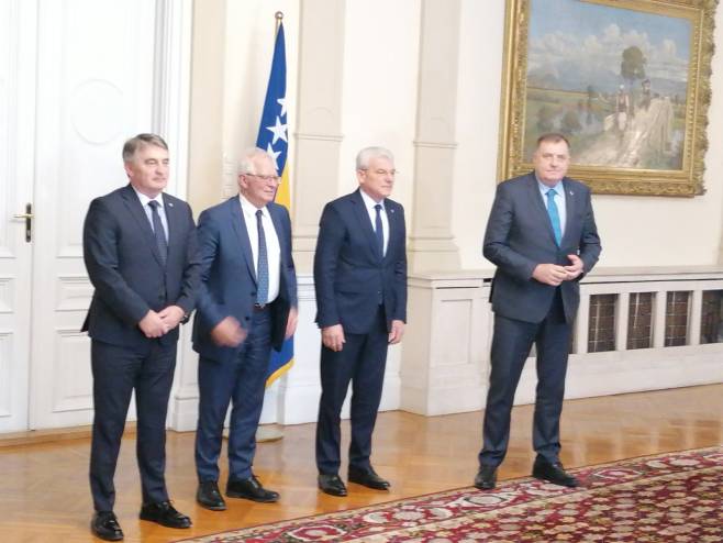 DODIK NAKON SASTANKA SA BORELJOM: Ne postoji volja za rješenje krize u BiH