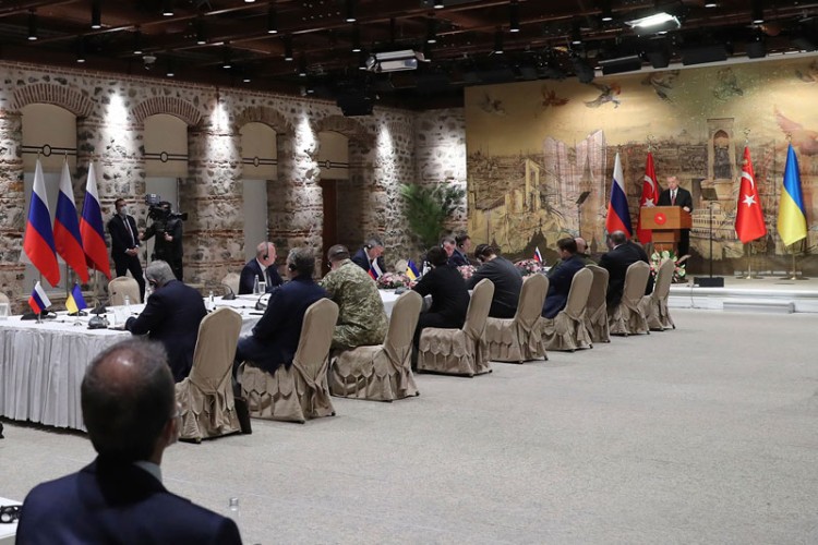 NIŠTA NE PIJTE, NE JEDITE I NE DIRAJTE! Ukrajinskim pregovaračima posebni savjeti pred pregovore u Turskoj