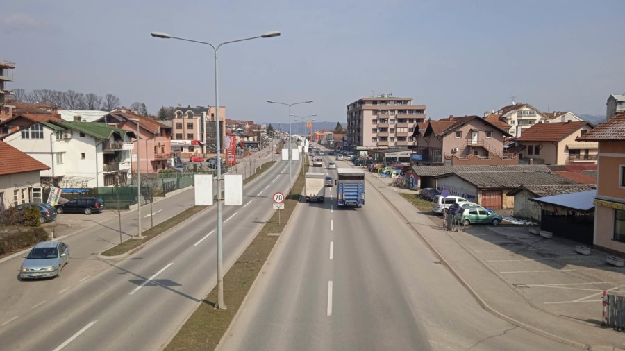 STANJE NA PUTEVIMA: Vozačima se savjetuje oprezna vožnja
