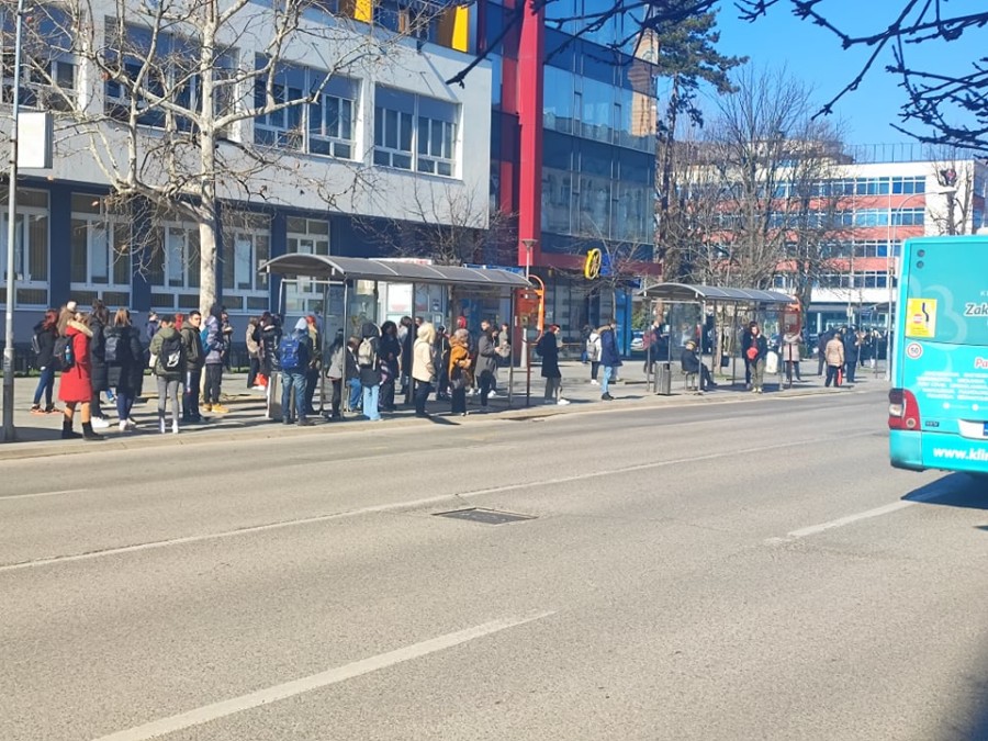 KOGA ĆE DA UDARI PO DŽEPU? Poskupljenje karata izazvalo oprečna mišljenja u Banjaluci (VIDEO)