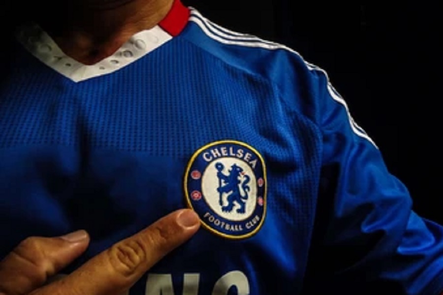 ČELSI POD ISTRAGOM Zbog transfera starog deset godina Premijer liga "diše za vrat" londonskom klubu