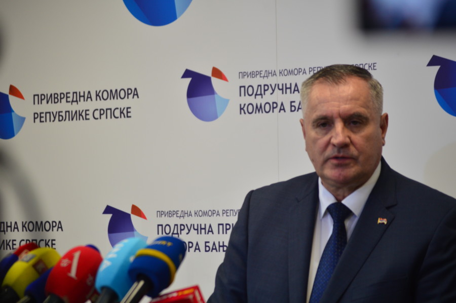 VIŠKOVIĆ "Ugovorena izgradnja više stotina kilometara novih auto-puteva"