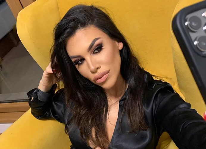 BILO JE IZAZOVNO: Kaja Ostojić rodila nasljednicu sa 19 godina