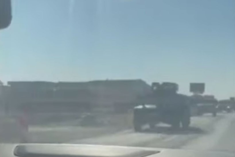 OKLOPNA VOZILA ROSU KRENULA KA SJEVERU KOSOVA Za danas u podne zakazani mirni protesti (VIDEO)