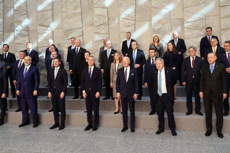POČEO VANREDNI SAMIT lidera zemalja članica NATO