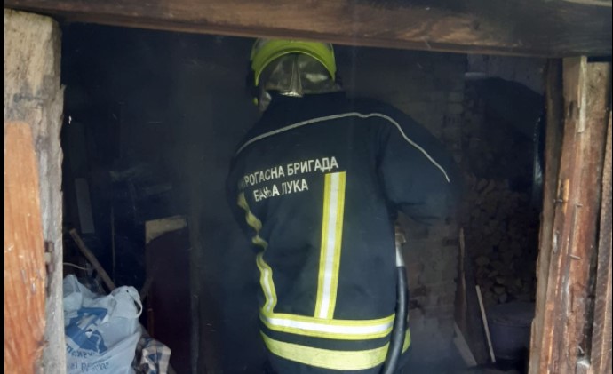 POLICIJA POTVRDILA: Požar u banjalučkoj kafani podmetnut