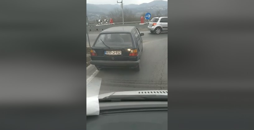 U KRUŽNOM DOBOJLIJE BIRAJU SMJER! Video nasmijao region: "Ovaj mislio da je u Londonu"