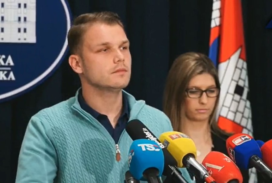 STANIVUKOVIĆ PREVOZNICIMA: "Nijednu marku iz budžeta nećete dobiti, a poskupljenja neće biti"