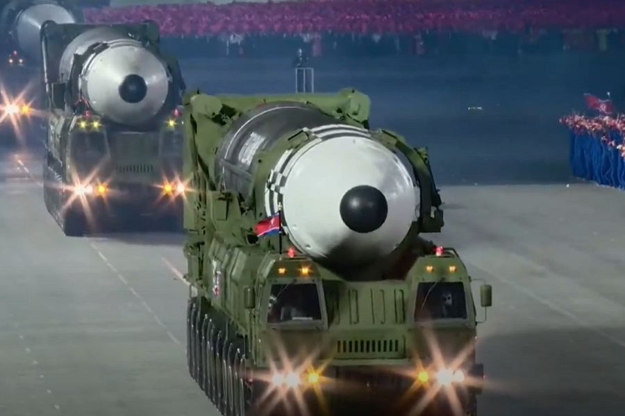 ZAKUVAVA SE IZMEĐU DVIJE KOREJE! Južna odgovara Sjevernoj ispaljivanjem raketa! (VIDEO)