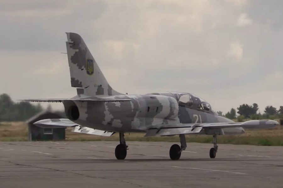 RUSKA AVIJACIJA oborila ukrajinski borbeni avion!