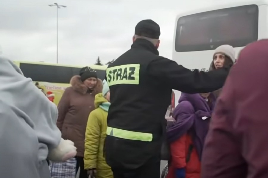 CRNA GORA PRIHVATA IZBJEGLICE IZ UKRAJINE: Boravak u državi do godinu dana