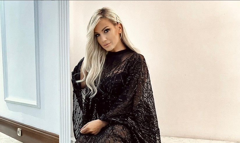 NEPRIJATNOST NA NASTUPU: Ani Kokić pokazali srednji prst! (FOTO)