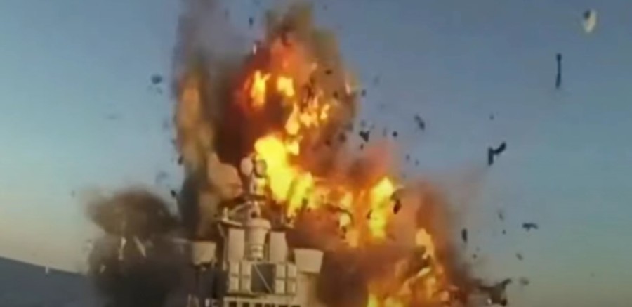 UKRAJINCI bombardovali ruski teretni brod!