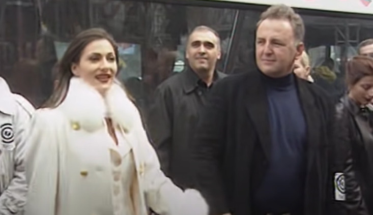 OVAKO SU CECA I ARKAN IGRALI nasred trga dok su padale NATO bombe! (VIDEO)