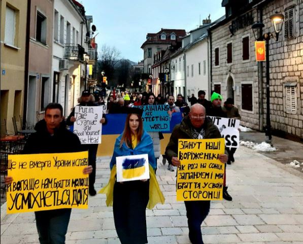NA CETINJU SE VEČERAS pjevala ukrajinska himna