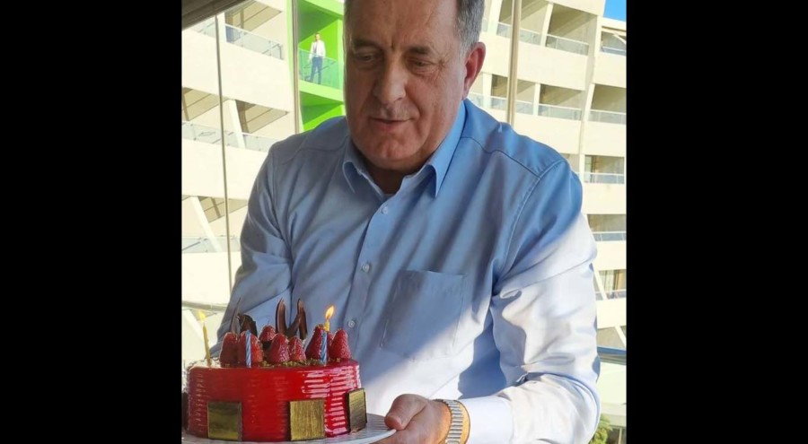 "NA MNOGAJA LJETA" Dodik slavi u Antaliji, priređeno mu iznenađenje